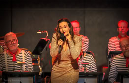 Melissa Kross - La Chansonnette live concert in Sweden with the Succéorkestern Astoria - The Concert in Eskilstuna